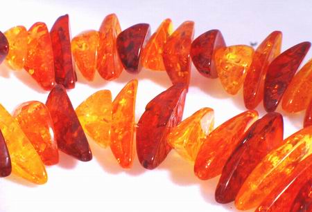 Lavish 3 -Tone Amber Chip Triangle Beads