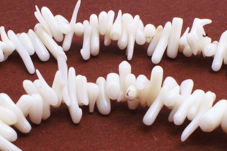 Beautiful Chinese White Coral Chip Strand