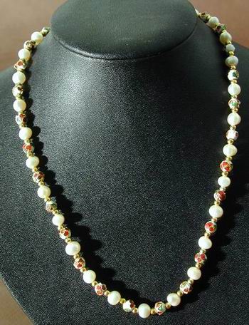 Beautiful Oriental Pearl & Cloisonne Necklace