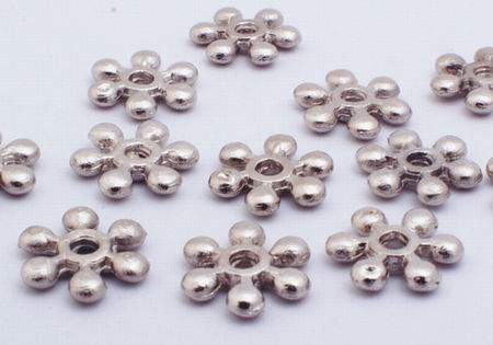 100 Tibetan Silver Snowflake Bead Spacers