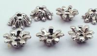 75 Tibetan Silver 7-Petal Flower Bead Caps