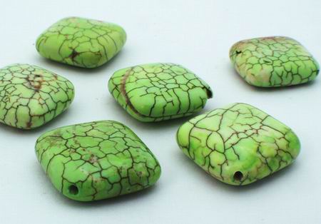 8 Apple Green Spider Vein Turquoise Cube Beads - Unusual!