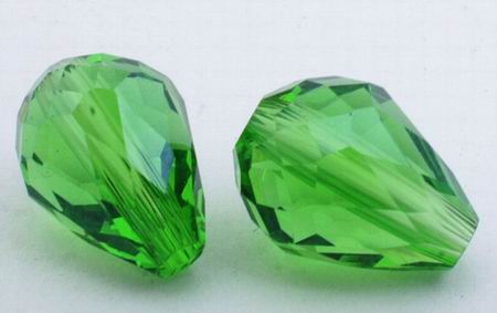 25 Peridot Green  Faceted Crystal Teardrop Beads