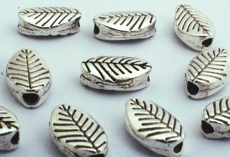 40 Fine Small Silver Leaf Spacers