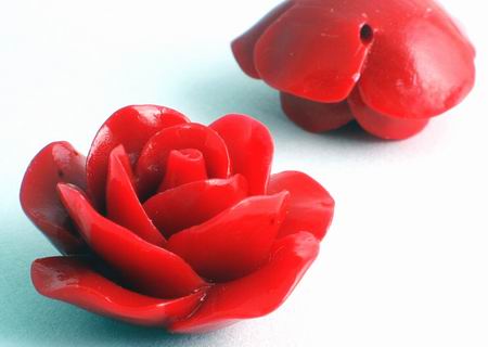 4 Seductive Red Rose Beads