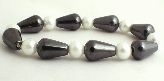 Splendid Magnetic Hematite Teadrop & Pearl Bracelet