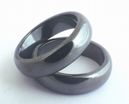 Sleek Chunky Magnetic Hematite Ring