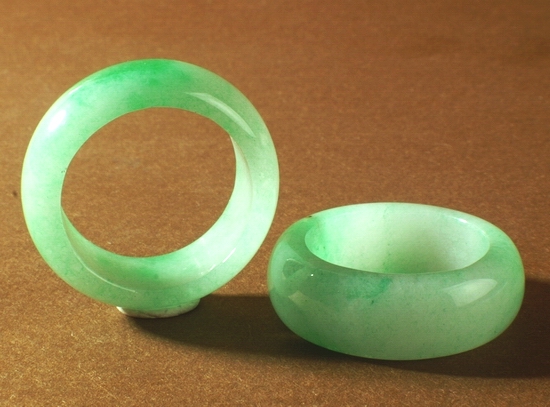 Gorgeous Large 9mm Jade Ring - A symbol of Purity and Serenity
