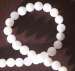 Elegant Mother-of-Pearl Necklet