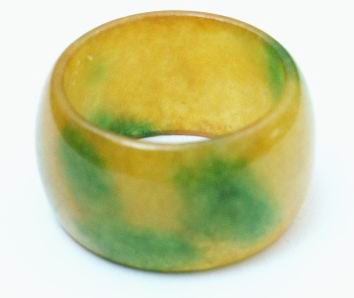 Seductive  Yellow & Green Jade Ring