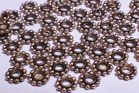 100 Victorian Wheel Bead Spacers