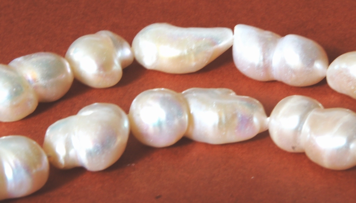 Huge 21mm Baroque Pearl Bead Strand