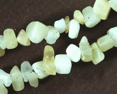 Long Butterscoth Jade Chip Bead Strand