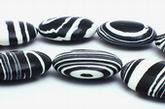 Vivid Zebra Calsilica Oval 